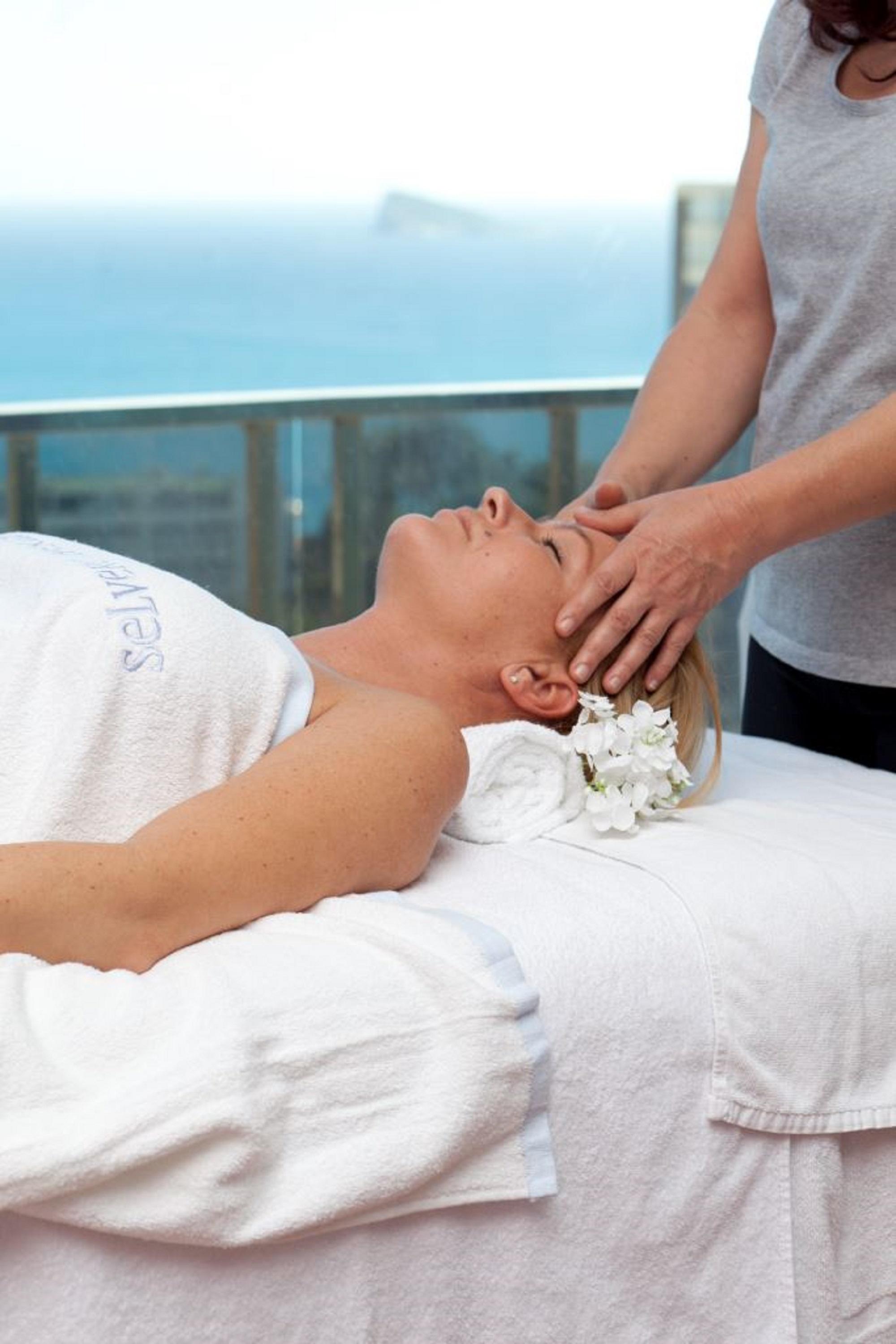 Gran Hotel Bali & Spa เบนิดอร์ม ภายนอก รูปภาพ